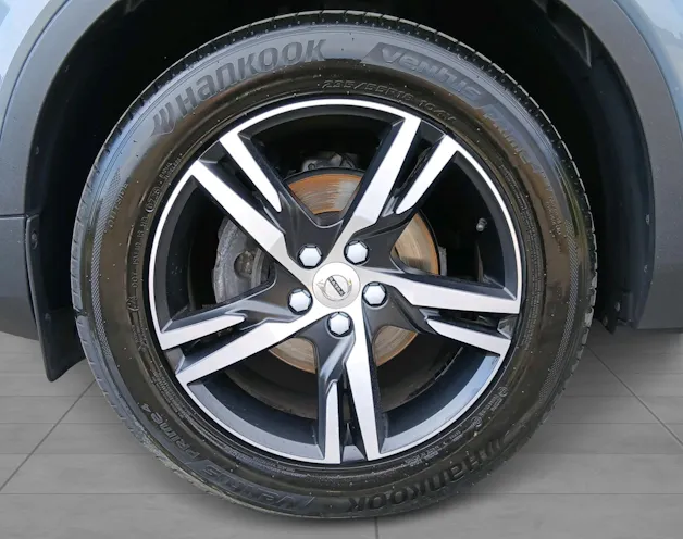 VOLVO XC40 1.5 T3 Momentum