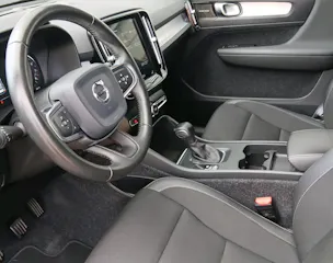VOLVO XC40 1.5 T3 Momentum