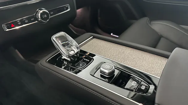 VOLVO XC90 2.0 T8 TE Ultra Dark eAWD