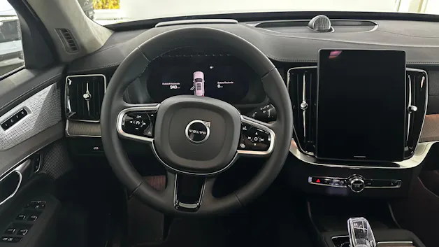 VOLVO XC90 2.0 T8 TE Ultra Dark eAWD
