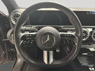 MERCEDES-BENZ A 200 AMG 7G-DCT