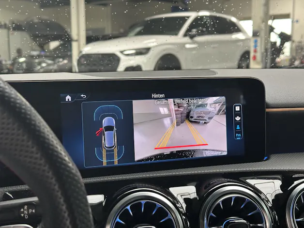 MERCEDES-BENZ A 200 AMG 7G-DCT