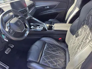 PEUGEOT 3008 300e Hybrid4 GT Pack EAT8