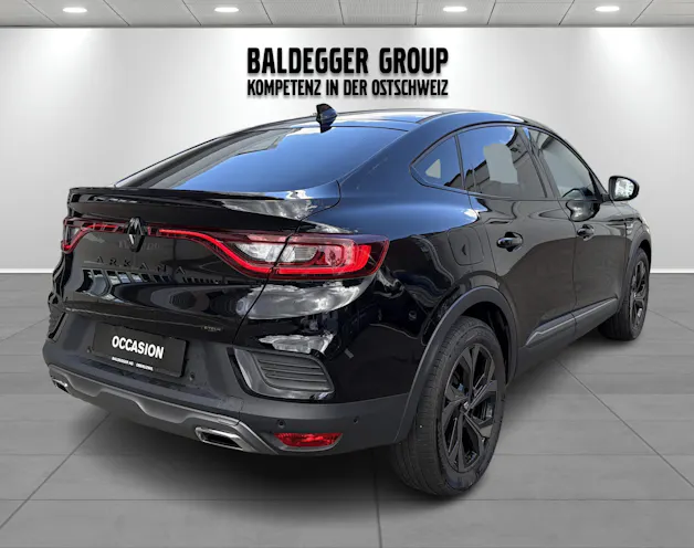 RENAULT Arkana 1.6 E-Tech Engineered