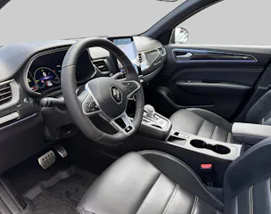 RENAULT Arkana 1.6 E-Tech Engineered