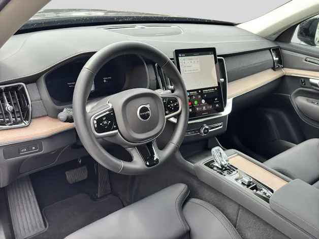 VOLVO XC90 T8 eAWD 7Pl. PluginHybrid Plus Dark Geartronic
