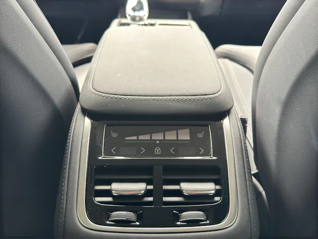 VOLVO XC90 T8 eAWD 7Pl. PluginHybrid Plus Dark Geartronic