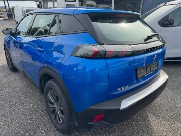 PEUGEOT 2008 1.2 PureTech Active Pack