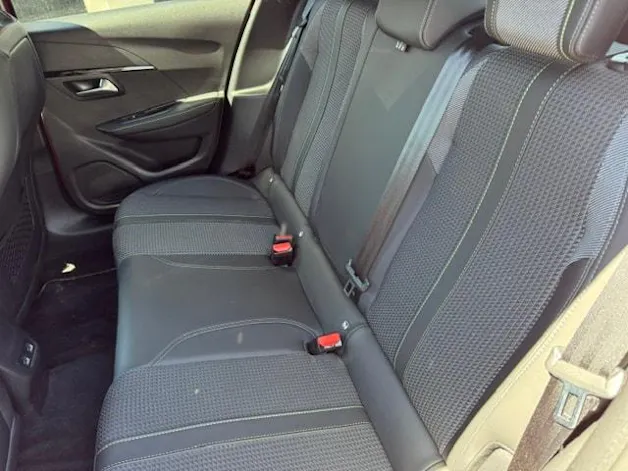 PEUGEOT 208 Elektrik GT Pack