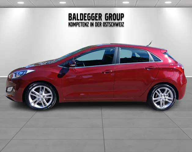 HYUNDAI i30 1.6 GDi Amplia