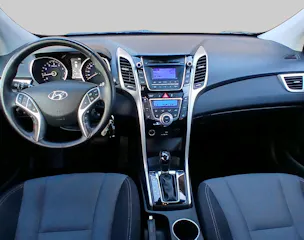 HYUNDAI i30 1.6 GDi Amplia