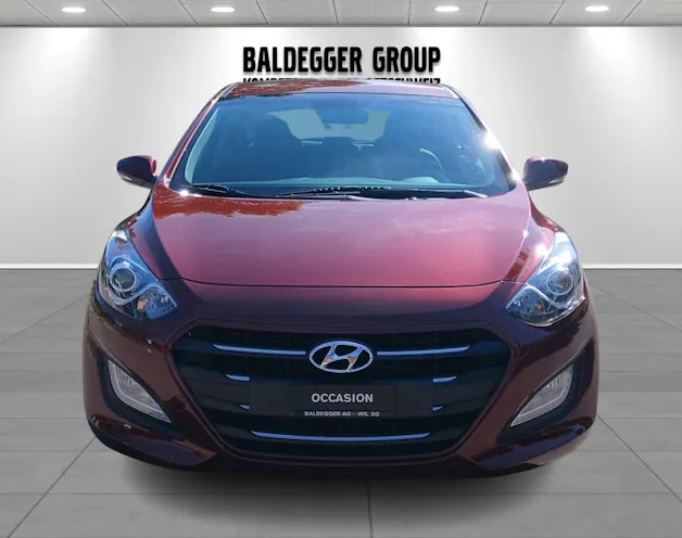 HYUNDAI i30 1.6 GDi Amplia