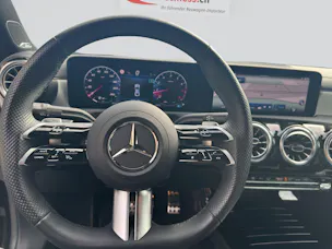 MERCEDES-BENZ CLA 250 4Matic 8G-DCT AMG Line Night