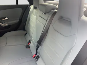 MERCEDES-BENZ CLA 250 4Matic 8G-DCT AMG Line Night