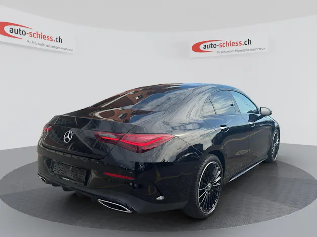 MERCEDES-BENZ CLA 250 4Matic 8G-DCT AMG Line Night