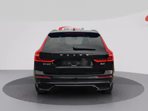 VOLVO XC60 B4 Diesel Mild Hybrid AWD Plus Dark Geartronic