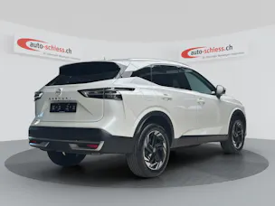 NISSAN Qashqai 1.3 DIG-T MHEV N-Connecta Xtronic