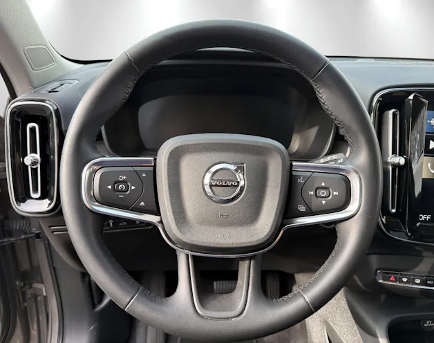 VOLVO XC40 1.5 T4 PiH Inscription
