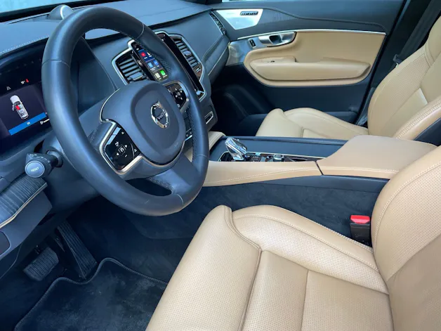 VOLVO XC90 2.0 B6 MH Ultimate Bright