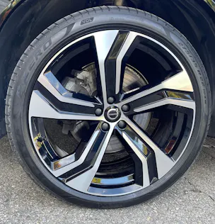 VOLVO XC90 2.0 B6 MH Ultimate Bright