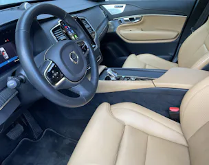 VOLVO XC90 2.0 B6 MH Ultimate Bright