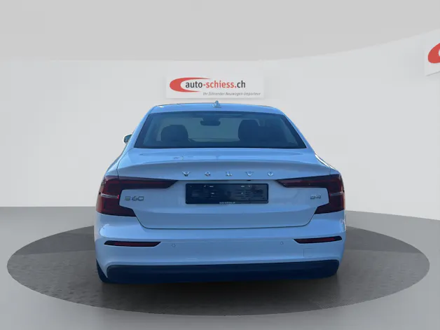 VOLVO S60 B4 Benzin Mild Hybrid CORE DCT