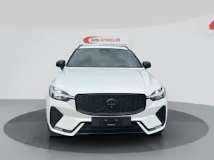 VOLVO XC60 B5 Benzin Mild Hybrid AWD Plus Black Edition Geartronic