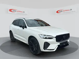 VOLVO XC60 B5 Benzin Mild Hybrid AWD Plus Black Edition Geartronic