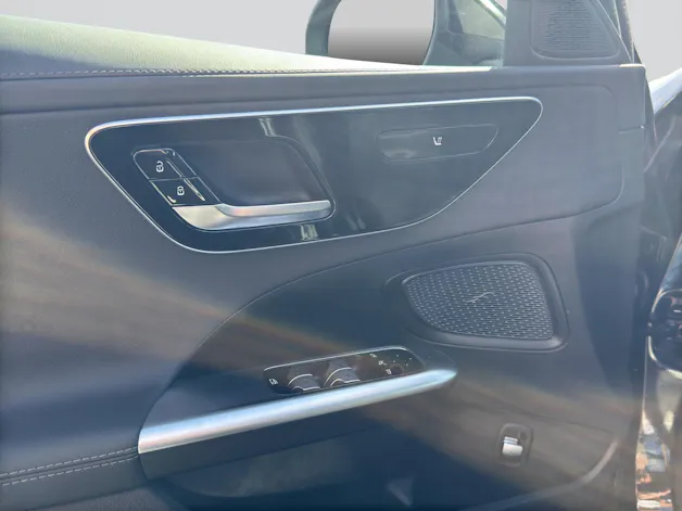 MERCEDES-BENZ C 300 d AMG Line