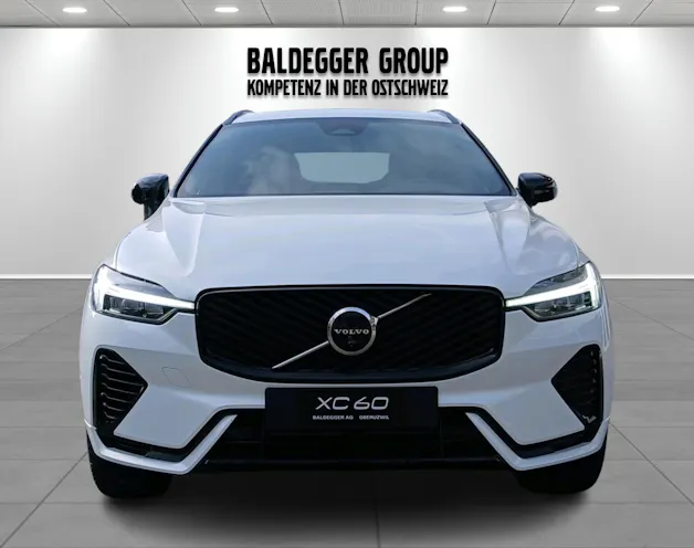 VOLVO XC60 2.0 T6 TE Plus Dark eAWD