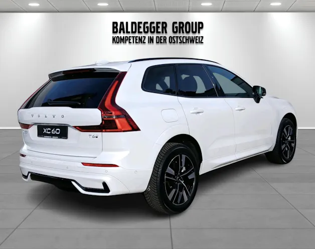 VOLVO XC60 2.0 T6 TE Plus Dark eAWD