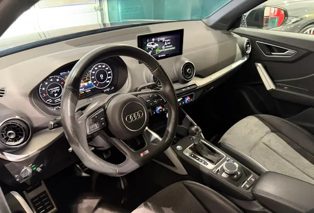 AUDI Q2 2.0 TFSI sport quattro S-tronic