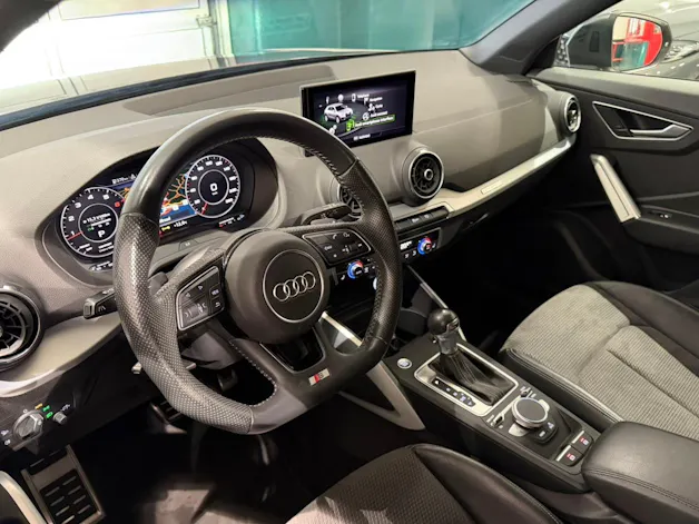 AUDI Q2 2.0 TFSI sport quattro S-tronic