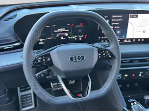AUDI Q5 TDI S-Line quattro S-tronic