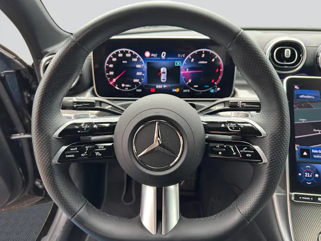 MERCEDES-BENZ C 220 d AMG Line