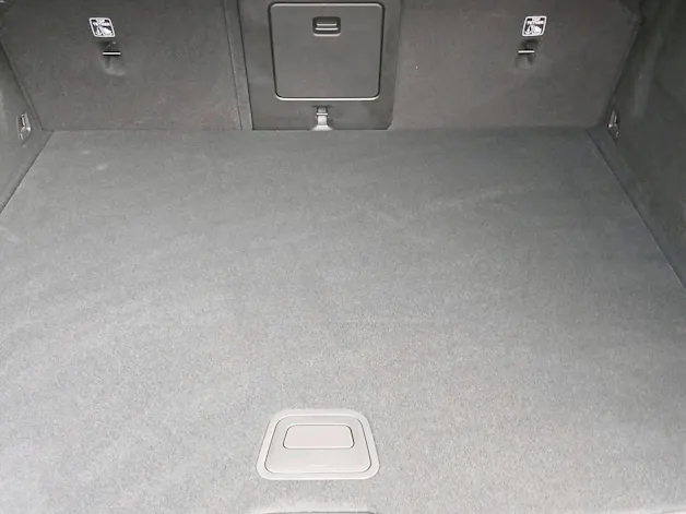VOLVO XC60 2.0 T8 TE Ultra Dark eAWD