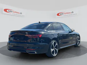 AUDI A4 40 TDI S line S-tronic Black