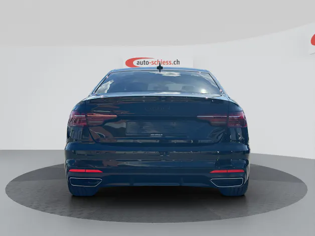 AUDI A4 40 TDI S line S-tronic Black