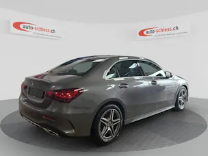 MERCEDES-BENZ A 200 7G-DCT AMG-LINE