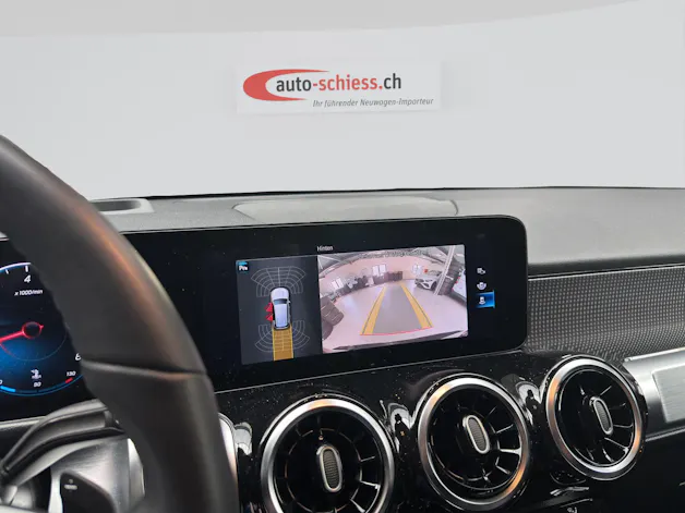MERCEDES-BENZ GLB 200 4Matic Progressive 8G-Tronic
