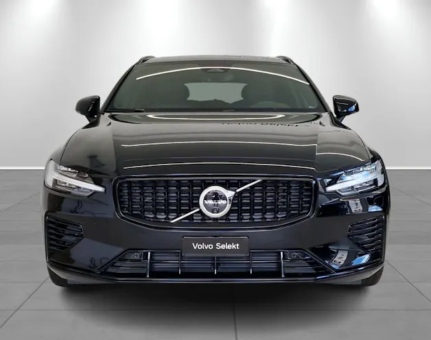 VOLVO V60 2.0 T8 TE Ultra Dark eAWD