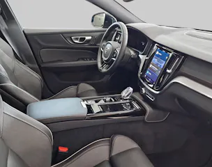 VOLVO V60 2.0 T8 TE Ultra Dark eAWD