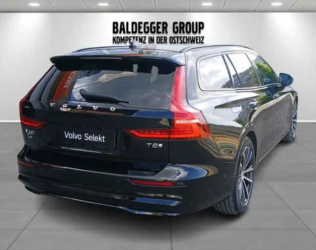 VOLVO V60 2.0 T8 TE Ultra Dark eAWD