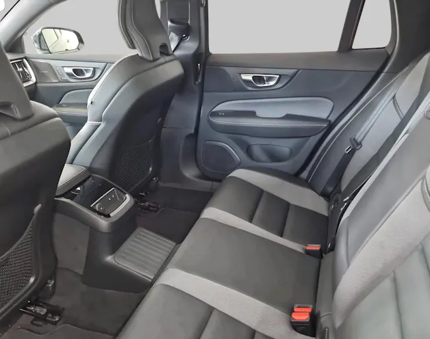 VOLVO V60 2.0 T8 TE Ultra Dark eAWD