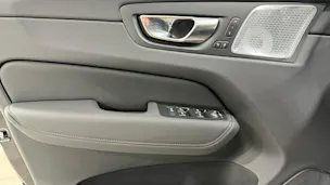 VOLVO XC60 2.0 T8 TE Black Edition e