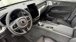 VOLVO XC60 2.0 T8 TE Black Edition e