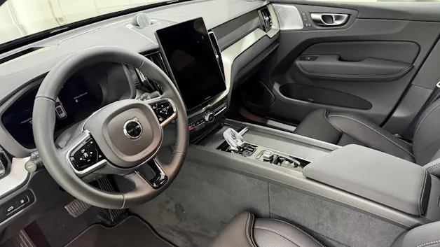 VOLVO XC60 2.0 T8 TE Black Edition e