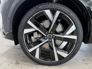 VOLVO XC60 2.0 T8 TE Black Edition e