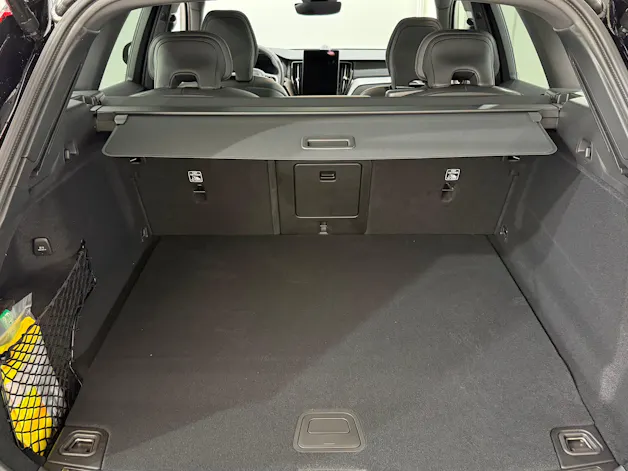 VOLVO XC60 2.0 T8 TE Black Edition e