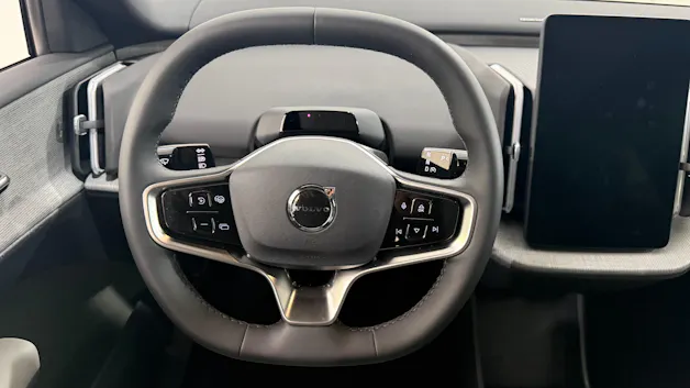 VOLVO EX 30 CC E60 Twin Performance A
